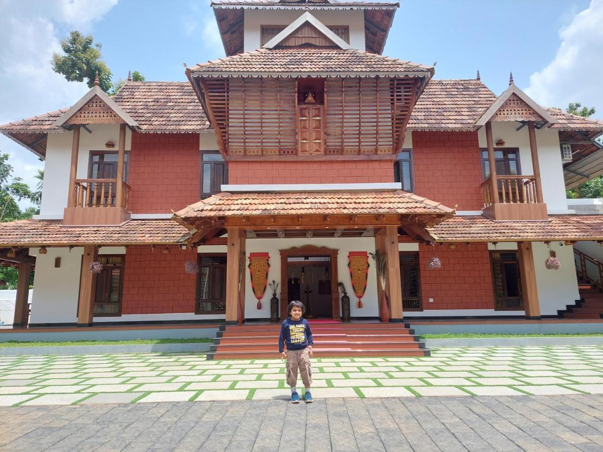 Vajra Ayurveda And Yoga Retreat Aparthotel Kochi Exterior foto