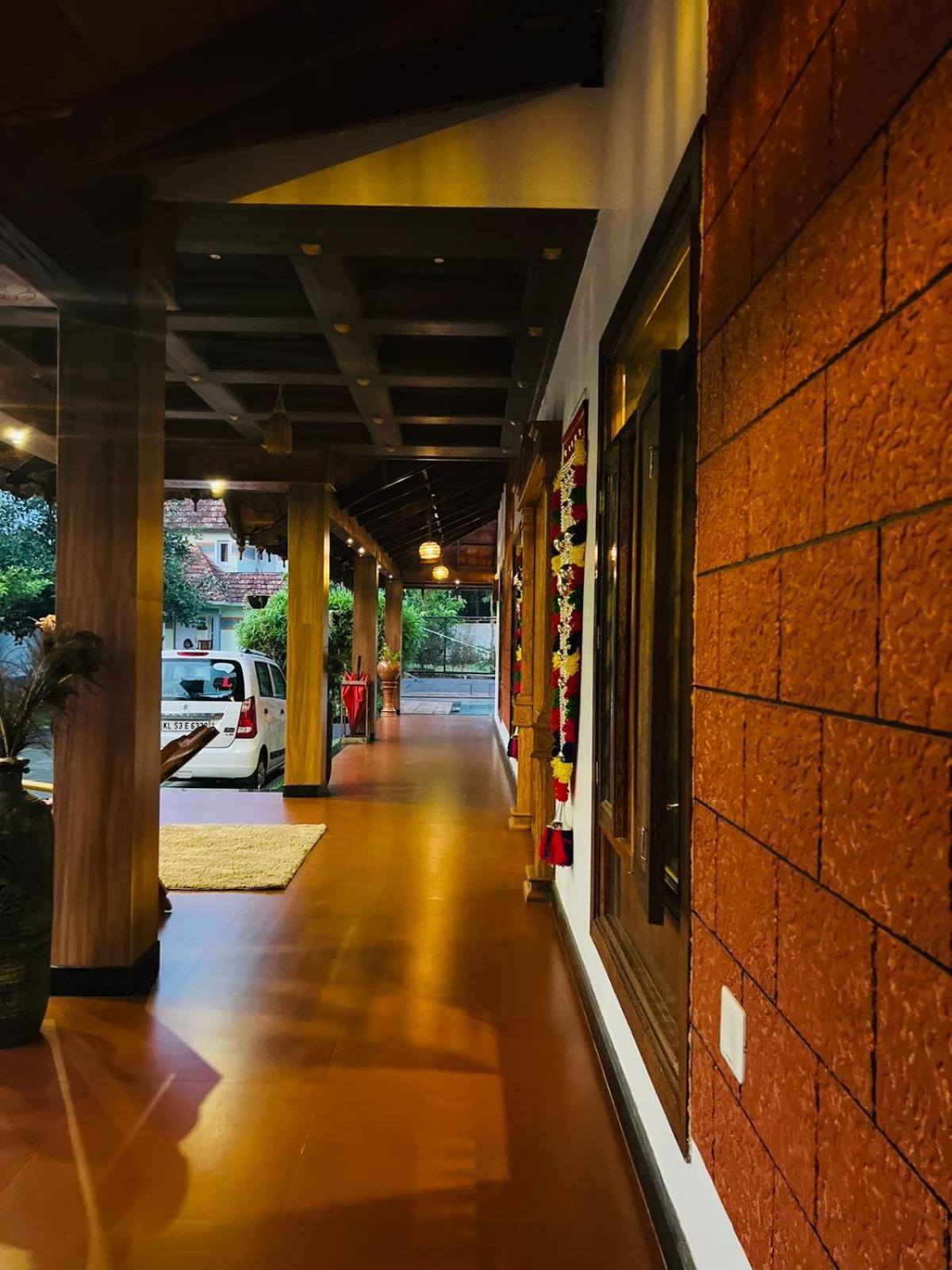 Vajra Ayurveda And Yoga Retreat Kochi Exterior foto