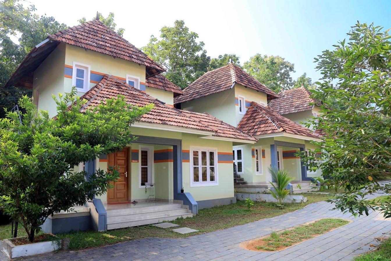 Vajra Ayurveda And Yoga Retreat Kochi Exterior foto