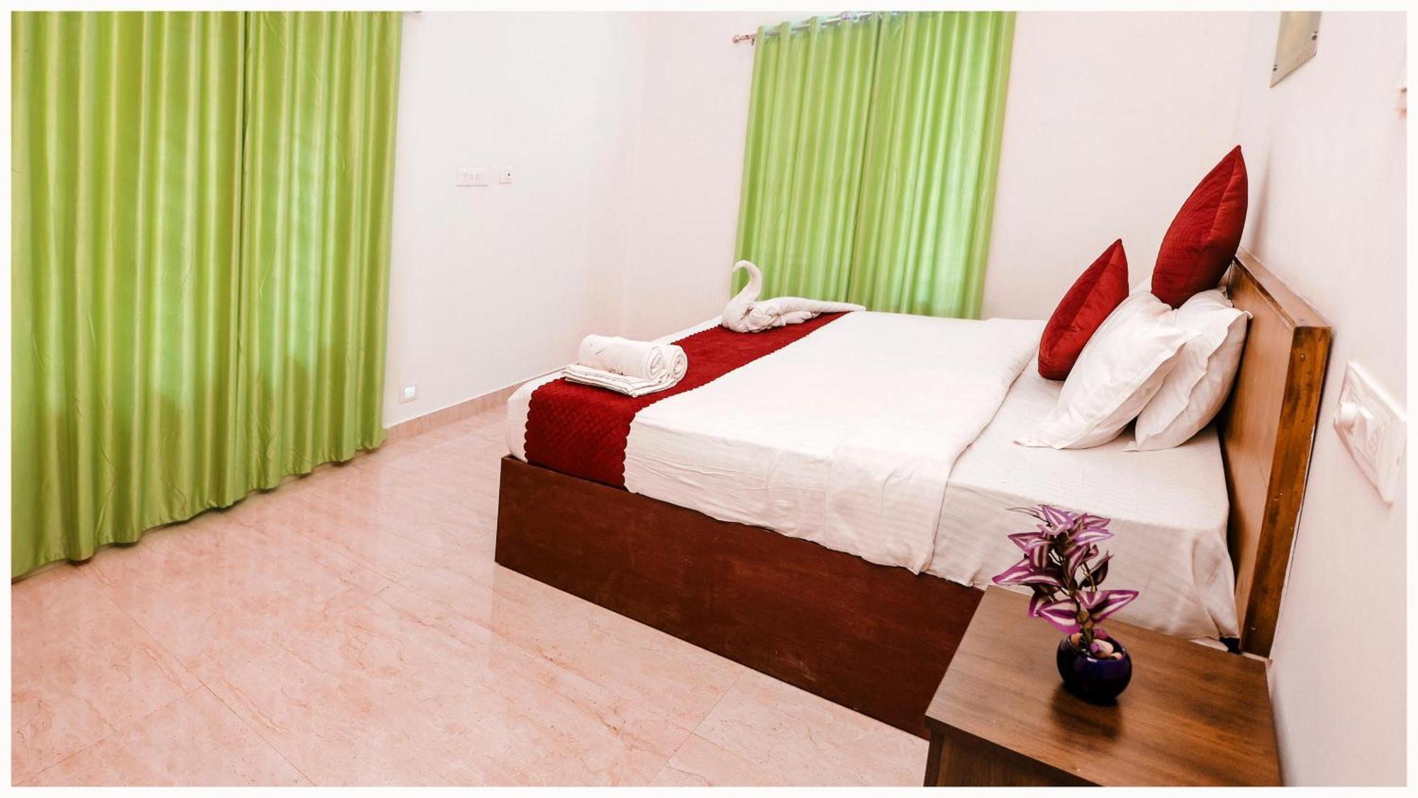 Vajra Ayurveda And Yoga Retreat Kochi Exterior foto